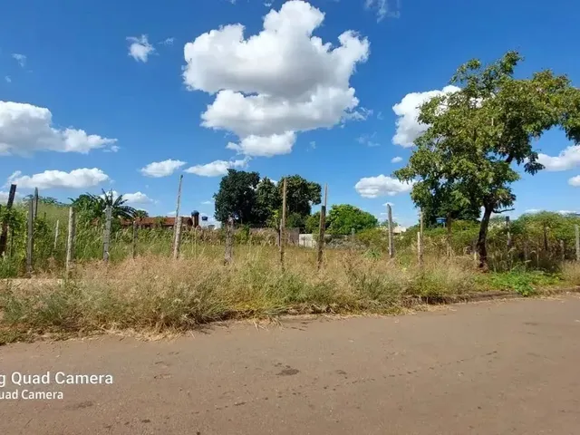 Imagem: 3 Lotes de 360M² (Asfalto, Agua e Esgoto)