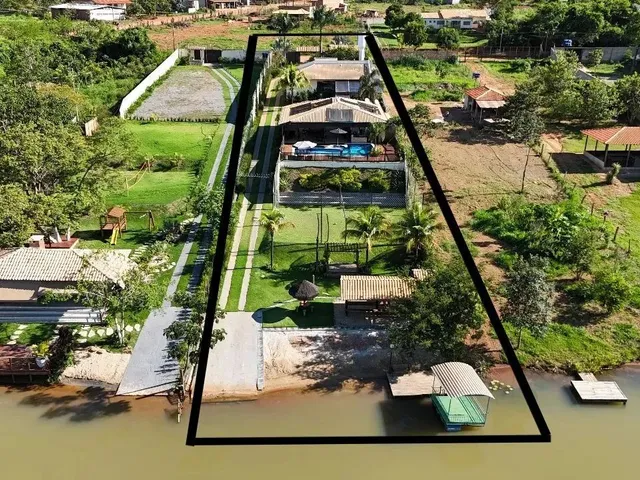 Imagem: Chácara na Beira do Lago de Aragoiania