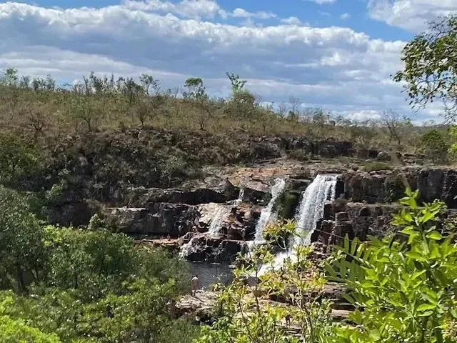 Imagem: A fazenda possui 3 Dormitórios, 2 Suítes, 4 Banheiros,