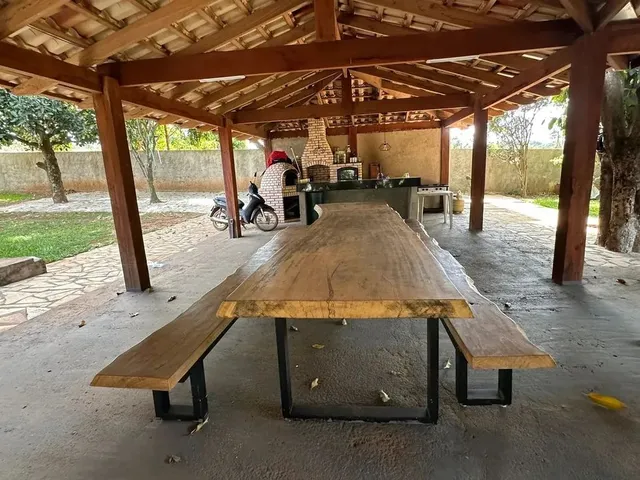 Imagem: A fazenda possui 3 Dormitórios, 1 Suíte, 4 Banheiros,