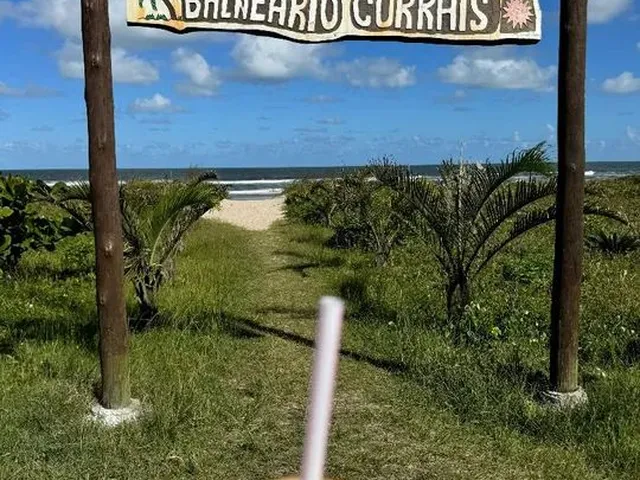 Imagem 2: Casa na Praia, Frente pro Mar, com Piscina