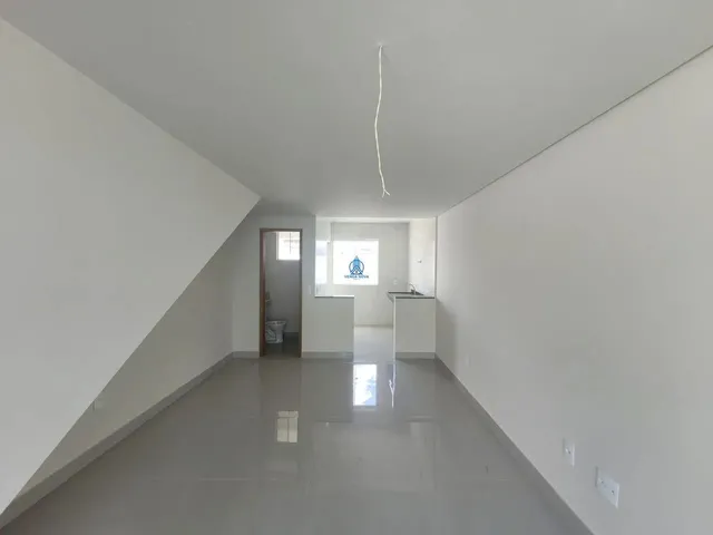 Imagem: Casa Duplex Independente - 2 Qts Suíte