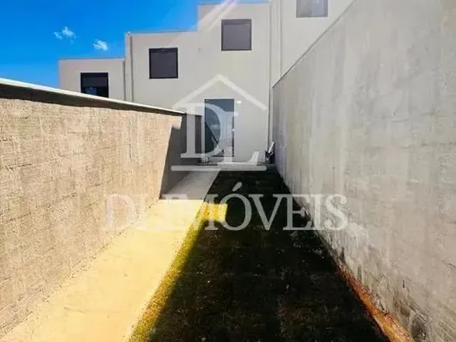 Imagem: Casa com 2 Quartos 2Suites 2Vagas Quintal,70M²