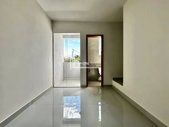 Imagem 2: Casa Nova - Rio Branco - Bh - 2 Suítes (1 Suíte com Varanda) - 1 Vaga