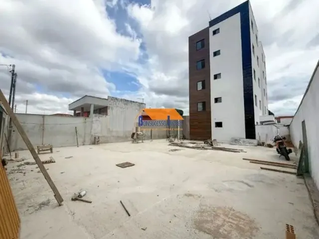 Imagem: Apartamento de 2 Quartos Bairro Jardim dos