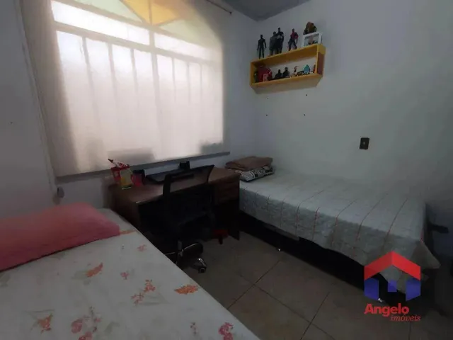 Imagem 4: Casa com 6 Dormitórios À Venda por R$ 790.000,00 - Jardim Leblon - Belo Horizonte/Mg