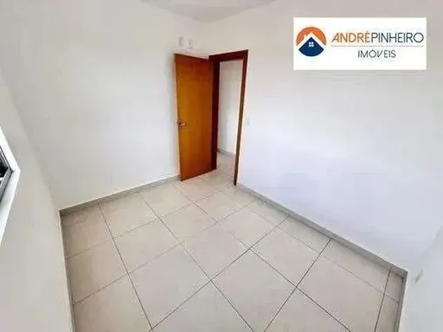 Imagem 3: Apartamento À Venda com Varanda, 2 Quartos, 1 Vaga e Elevador por R$ 280.000,00 Jardim Do
