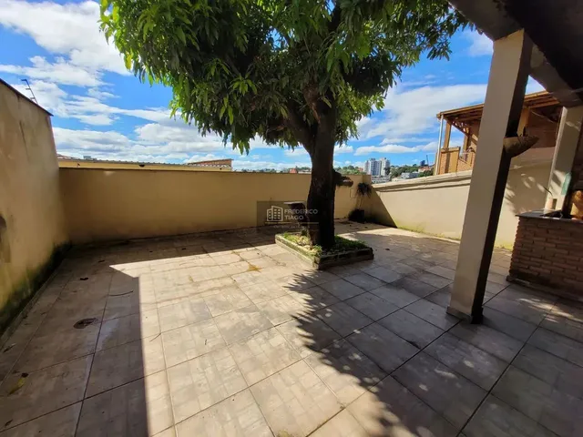 Imagem 7: Casa 3 Quartos com 5 Vagas Bairro Cenáculo