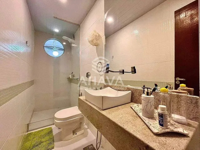 Imagem 13: Casa com 5 Quartos À Venda - 200M² - São João Batista, Próximo À Avenida Dom Pedro I