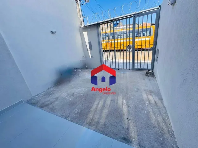 Imagem: Casa com 2 Dormitórios À Venda, 70 M²