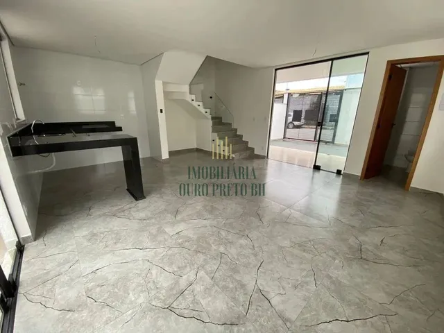 Imagem 4: Excelente Casa com Entrada Individual com 3 Quartos e 3 Banheiros, 90 M² Área