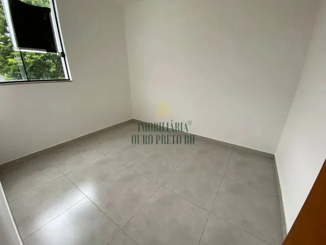 Imagem 9: Excelente Casa com Entrada Individual com 3 Quartos e 3 Banheiros, 90 M² Área