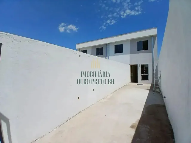 Imagem: Casa com 2 Quartos À Venda, 60M² Construção