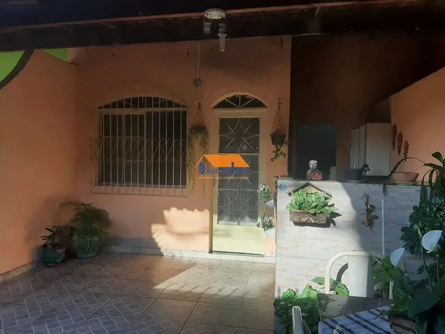 Imagem: Casa de 3 Quartos, Suíte, 2 Vagas de Garagem