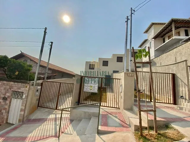 Imagem: Casa Geminada Duplex com 2 Quartos Á Venda