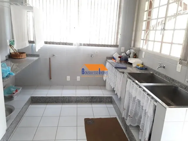 Imagem 10: Casa de 3 Quartos no Bairro Minascaixa
