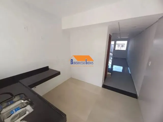 Imagem 2: Casa de 2 Quartos no Bairro Jardim Leblon