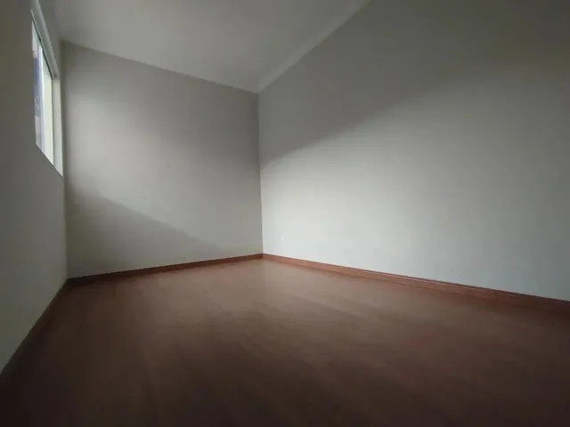 Imagem 8: Casa para Venda em Belo Horizonte, Candelária, 3 Dormitórios, 1 Suíte, 2 Banheiros, 1