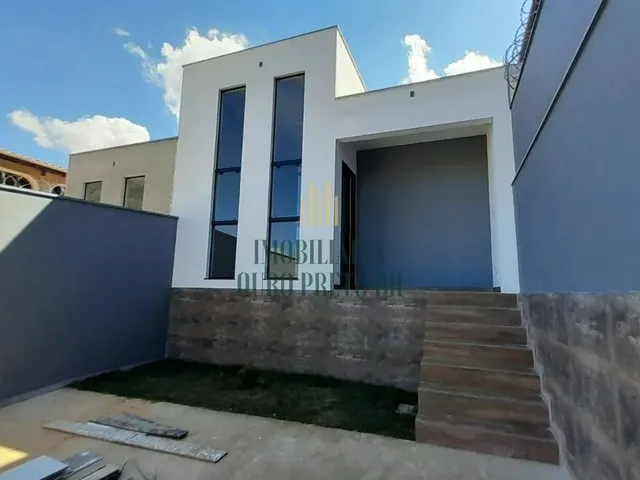 Imagem: Casa com 3 Quartos Á Venda no Bairro Canaã