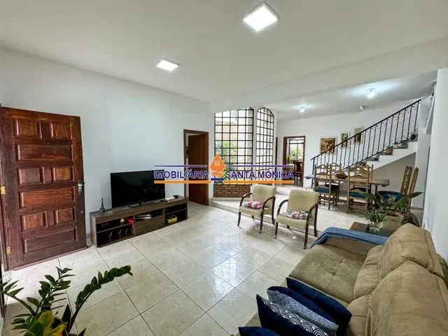 Imagem: Casa Lote 390M² 4 Quartos - Copacabana