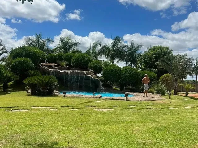 Imagem 16: Imóvel para Venda Tem 340 Metros Quadrados com 3 Quartos em Funilândia - Funilândia