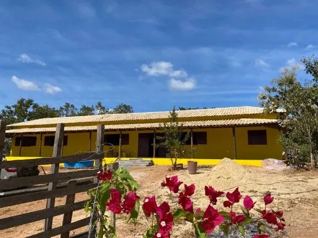 Imagem 4: Sitio 1.800M², Construção Nova, Acabamento de Primeira Linha, 2 Km do Asfalto