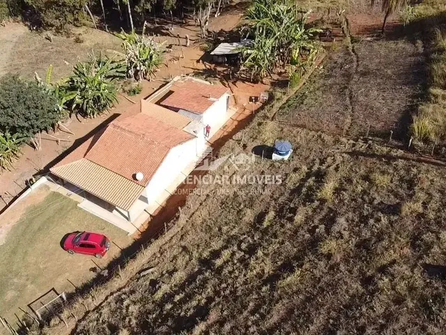 Imagem: Sítio 30.000M² com Lagoa e Casa a Venda
