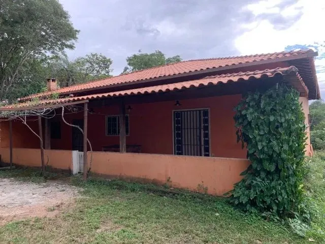 Imagem 7: Sitio 80.000M², com Casa, Rio nos Fundos, Poço Artesiano, Barracão de Caseiro, Baldim