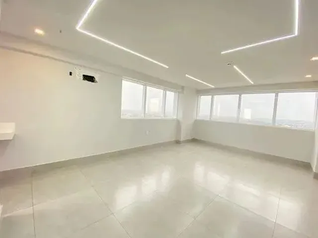 Imagem 3: E Business/ Sala Comercila de 43 Metros / com Acabamento e Proneto de Iluminação