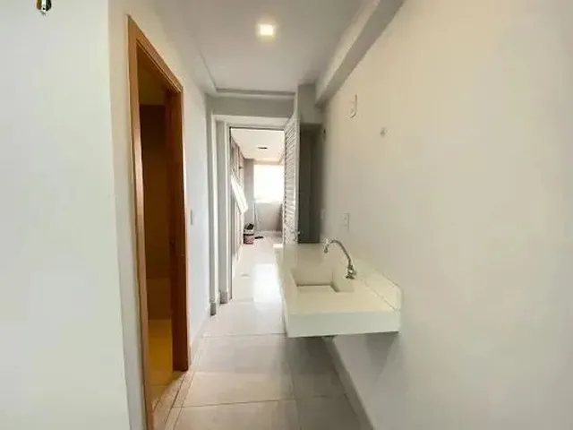 Imagem 15: E Business/ Sala Comercila de 43 Metros / com Acabamento e Proneto de Iluminação