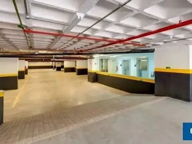 Imagem 16: E Business/ Sala Comercila de 43 Metros / com Acabamento e Proneto de Iluminação