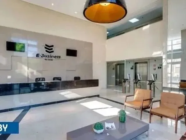 Imagem 8: E Business/ Sala Comercila de 43 Metros / com Acabamento e Proneto de Iluminação