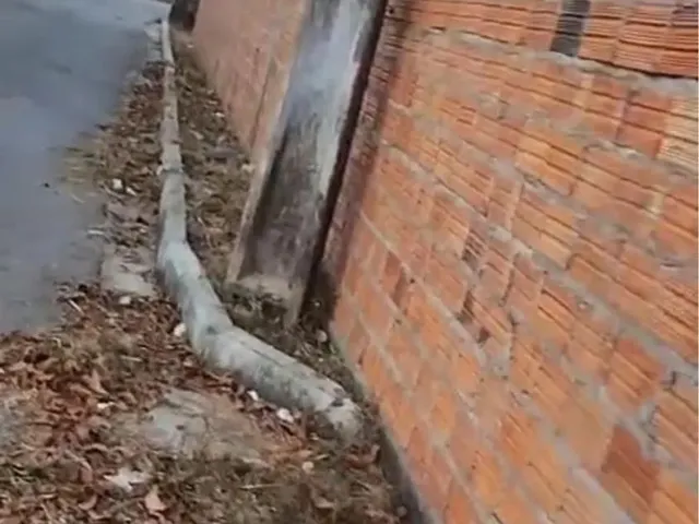Imagem 1: Vendo Terreno Murado no Sítio Gapara?