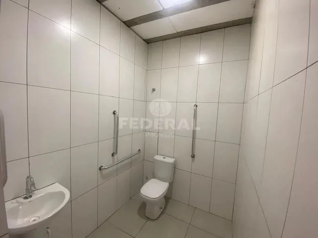 Imagem 2: Excelente Galpão para Locação, com 250M² , Próximo Ao Centro de Aparecida De