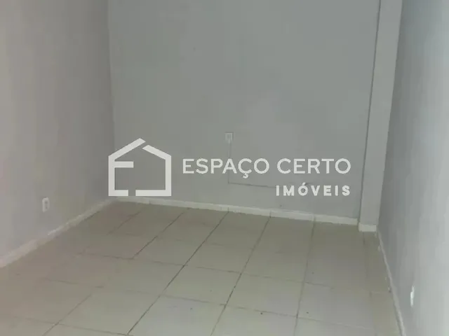 Imagem 6: Avenida Rio Verde - Sala 01
