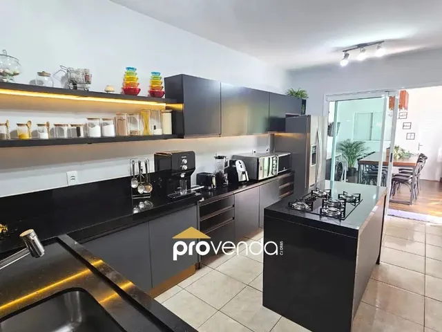 Imagem 5: Casa Toda Mobiliada, 225 M2 de Lote, 3 Quartos, Uma Suíte, Escritório Setor Santos