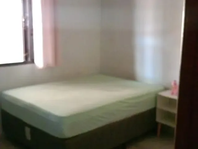 Imagem 5: Uma Casa com Um Barracao Jardim Petropolis Casa de Rua com 3 Quarto(S) e 1 Banheiro(S) À