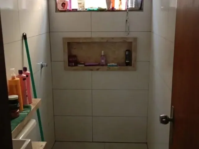 Imagem 12: Uma Casa com Um Barracao Jardim Petropolis Casa de Rua com 3 Quarto(S) e 1 Banheiro(S) À