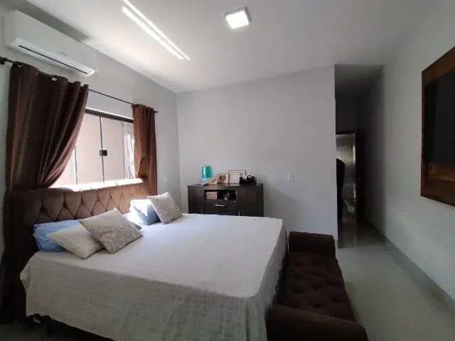 Imagem 11: Casa Sudoeste com Escritório, 4 Suítes