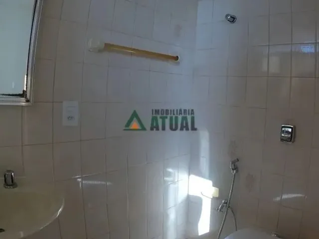 Imagem 2: Apartamento com 3 Quartos, Sendo 1 Suíte na Região Central