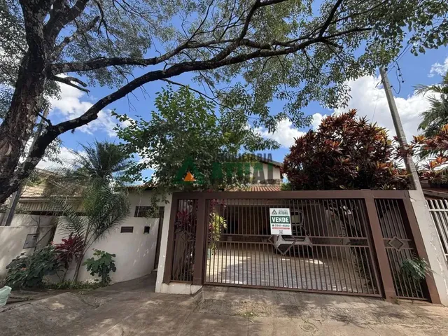 Imagem: Casa Residencial com 3 Quartos À Venda