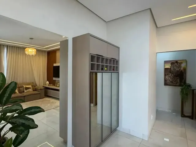 Imagem 8: Casa Semimobiliada a Venda na Quadra 409 Sul com Três Quartos Sendo Uma Suíte e Área