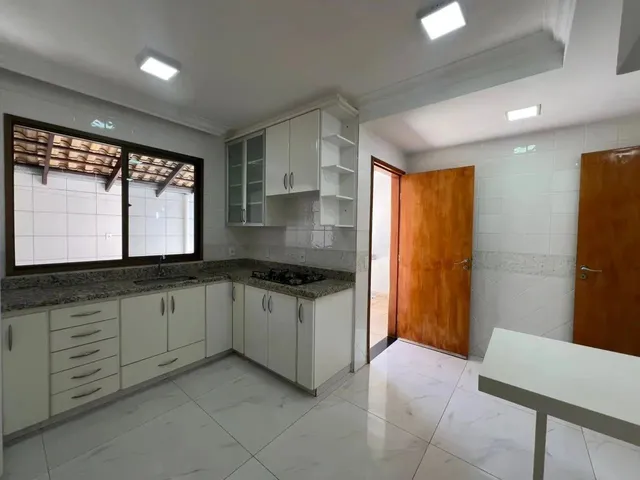 Imagem 12: Sobrado Condomínio Villas do Atlântico Sobrado com 3 Quarto(S) e 4 Banheiro(S) À
