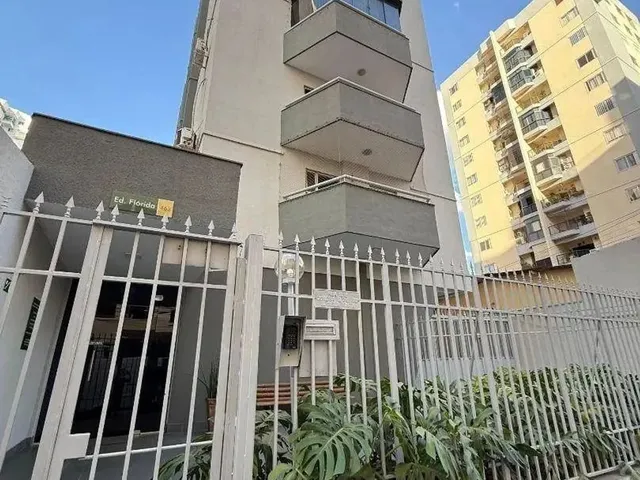 Imagem: Apartamento com 3 Quartos Uma Suite À Venda