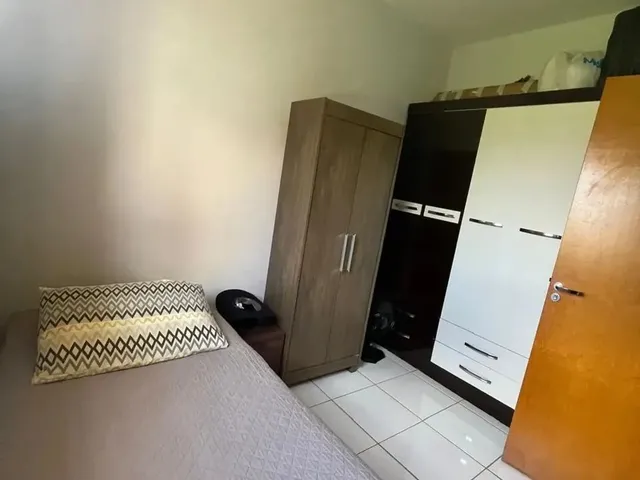 Imagem 8: Casa À Venda em Rio Verde com Espaço Amplo, 3 Quartos, Armários e Quintal Espaçoso