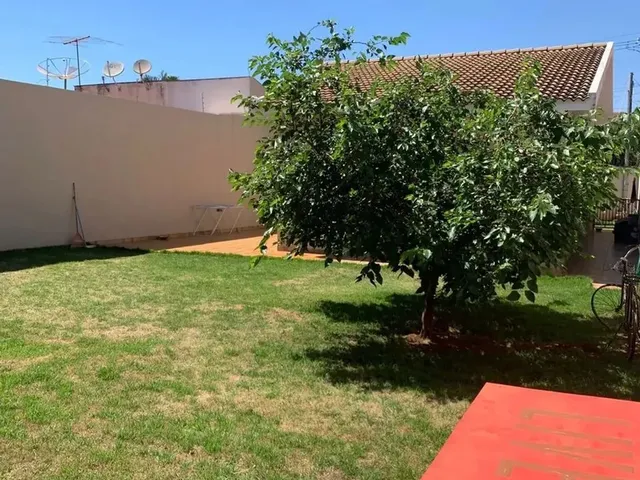 Imagem 16: Casa À Venda em Rio Verde com Espaço Amplo, 3 Quartos, Armários e Quintal Espaçoso