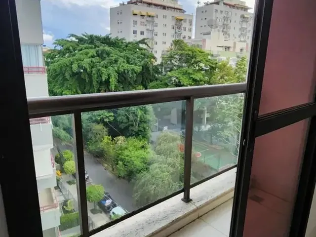 Imagem 7: Imóvel para Aluguel com 168 Metros Quadrados com 3 Quartos em Anil - Rio de Janeiro - Rj