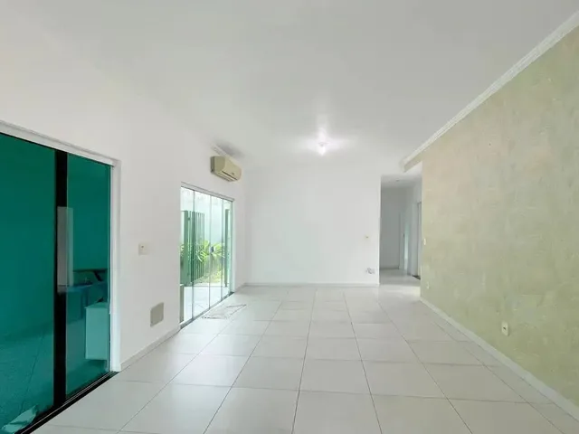Imagem 2: Casa Térrea - 3 Quartos - À Venda no Condomínio Forest Hill Manaus/Am Av. Torquato