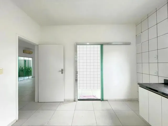 Imagem 6: Casa Térrea - 3 Quartos - À Venda no Condomínio Forest Hill Manaus/Am Av. Torquato