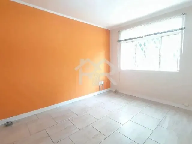 Imagem 10: Apartamento de 2 Dormitórios para Alugar no Bairro Moinhos de Vento, em Porto Alegre
